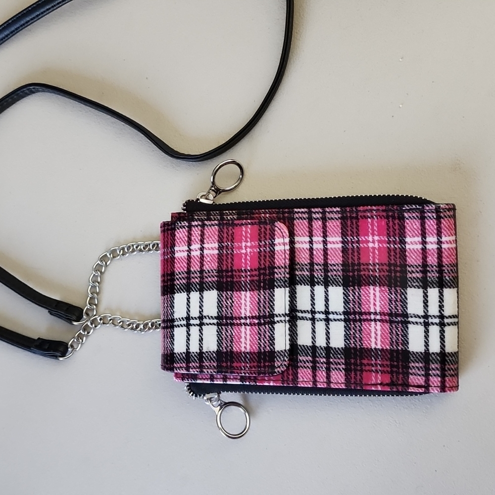 New Crossbody Wallet/Purse/Phone Bag
